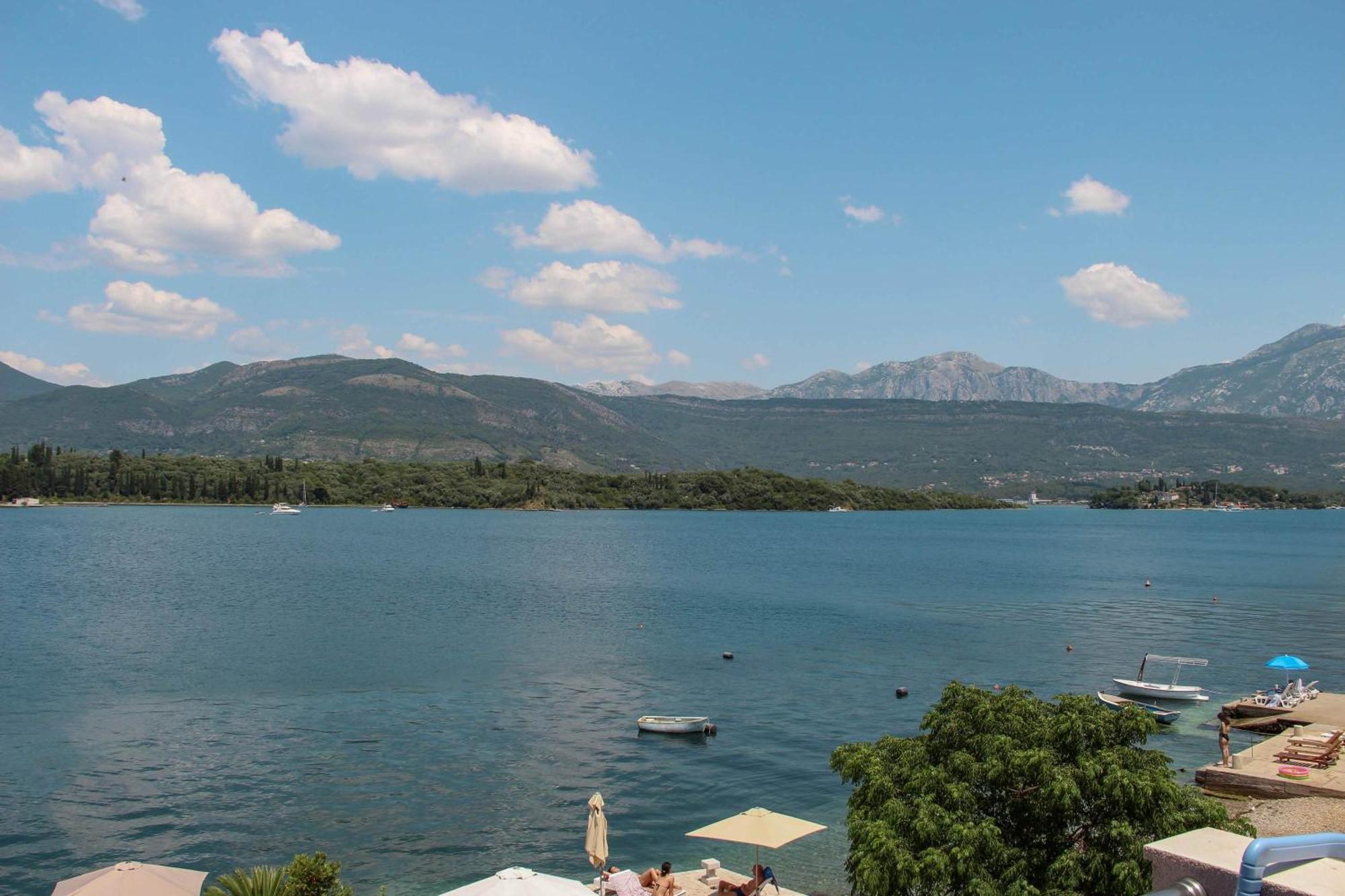 Apartments Tramonto Tivat Exterior foto