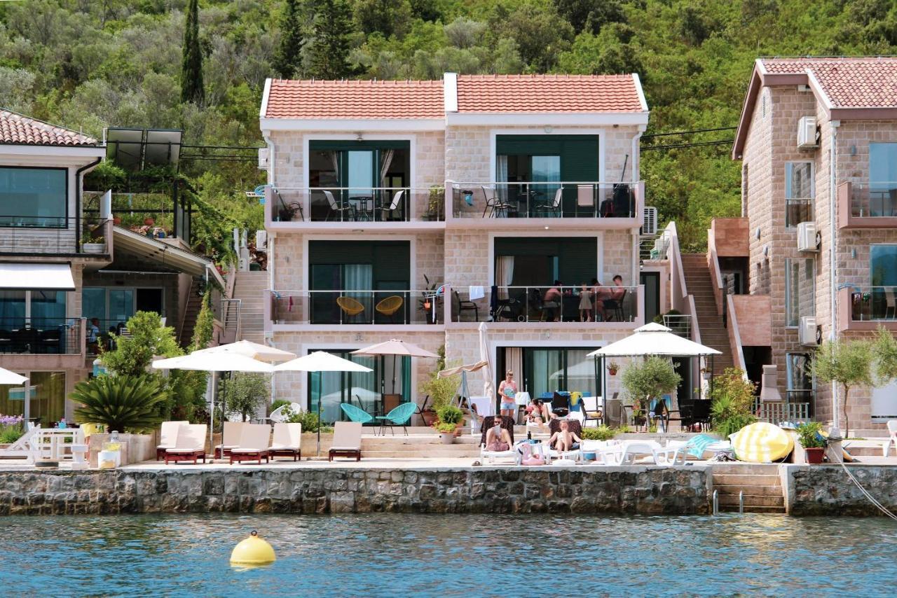 Apartments Tramonto Tivat Exterior foto